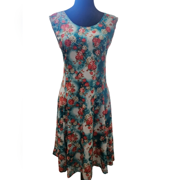 NWT Tam Ware Sleeveless Floral Fit and Flare Dress Small - Picture 5 of 9